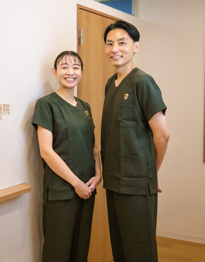 みやざき歯内治療院の院長とスタッフ